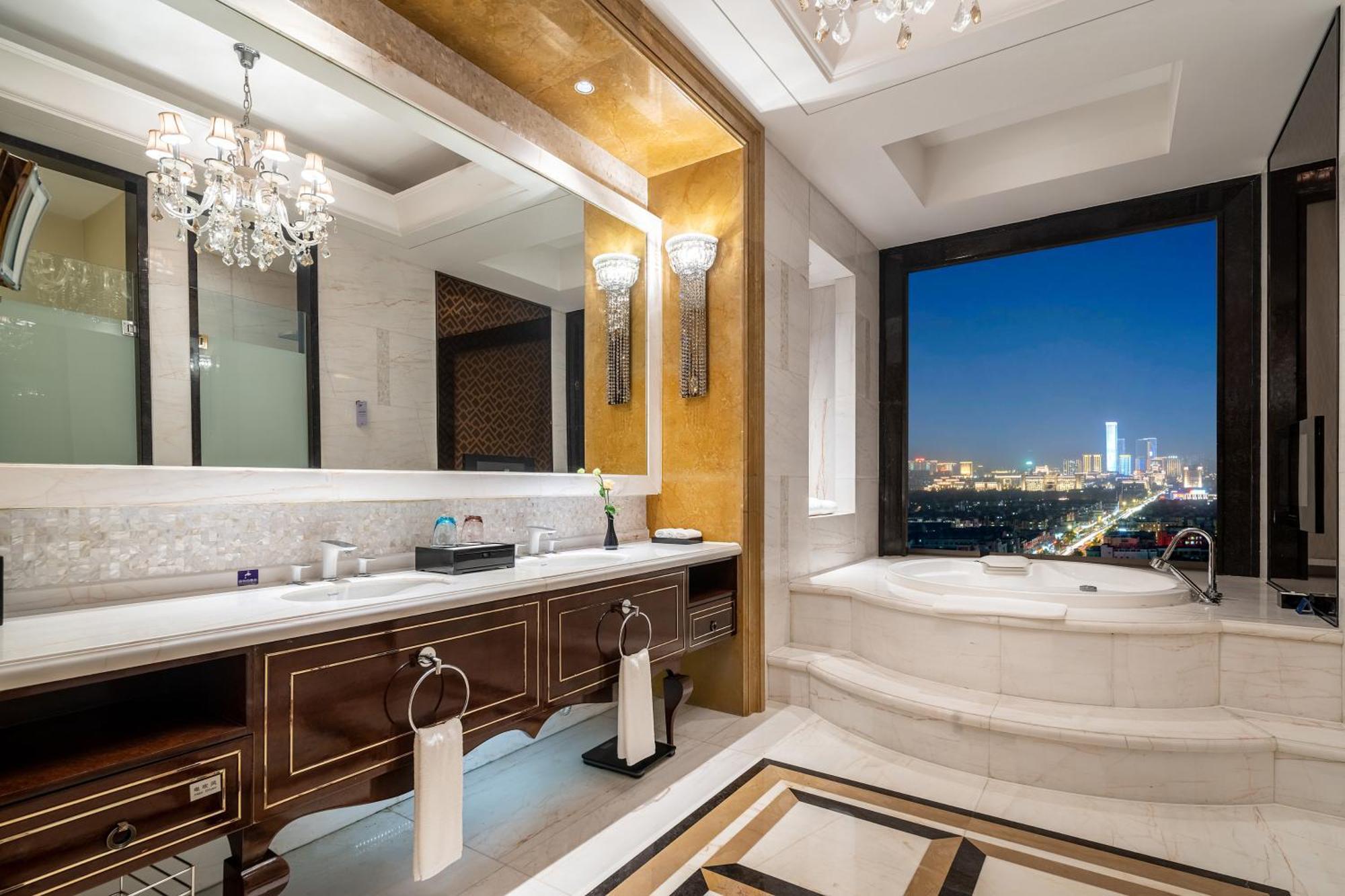 Wanda Realm Taizhou Hotel Taizhou  Exterior photo